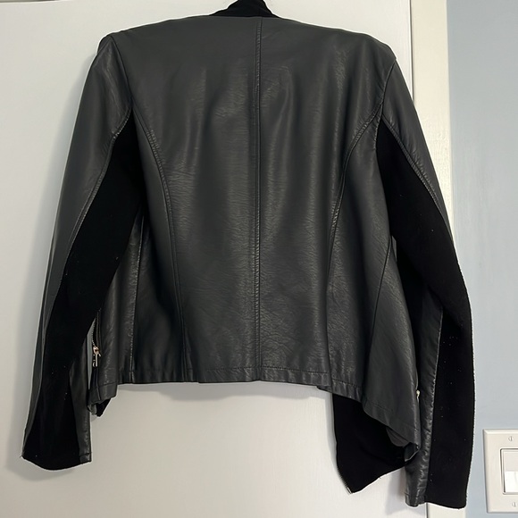 Leather Jacket - Picture 4 of 4